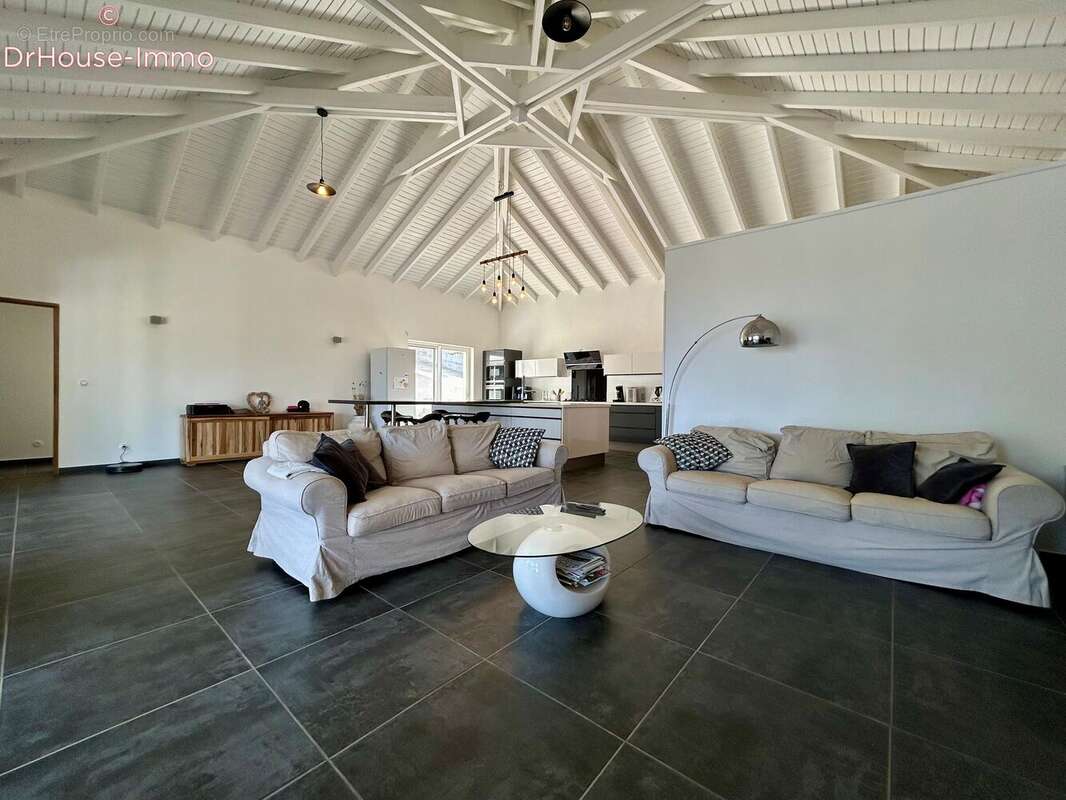 Maison à SAINT-MARTIN