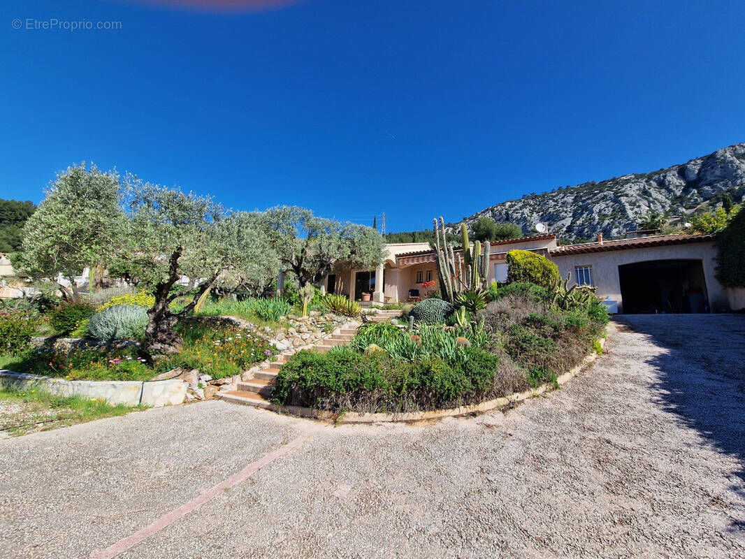 Maison à LA VALETTE-DU-VAR