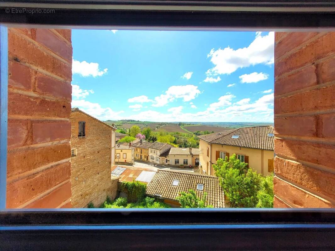 Appartement à VERFEIL