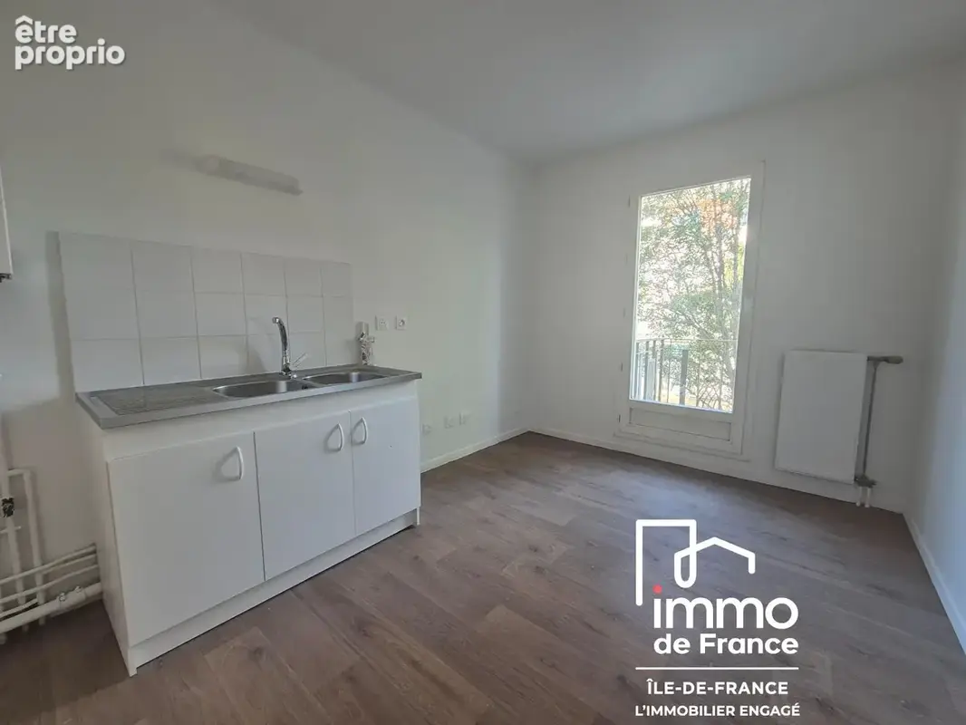 Appartement Saint Pierre Du Perray 4 pièce(s) 76 m2 - photo 6