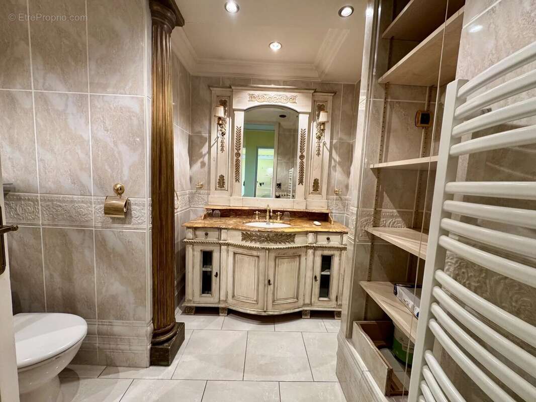Cannes vente 2 pièces + chambre de service - photo 6
