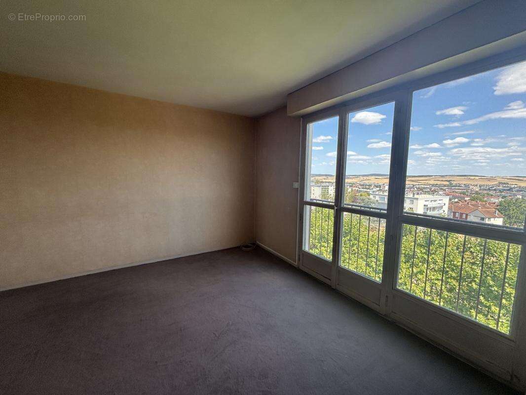 Appartement AUXERRE F4 - photo 3
