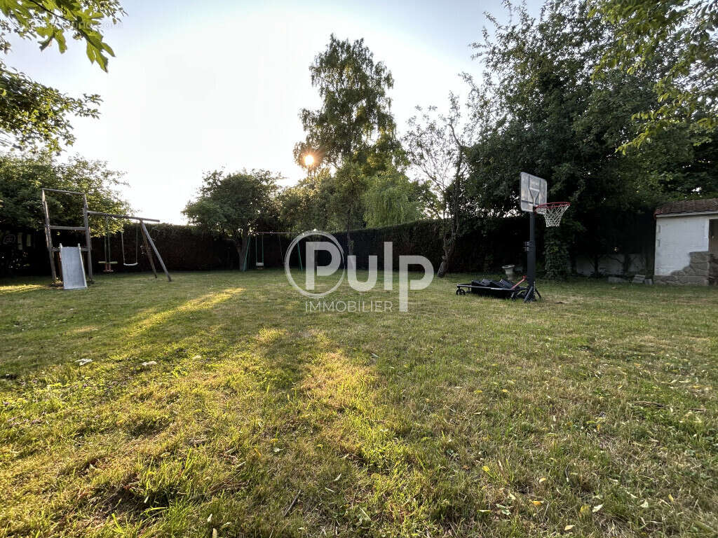 Maison à IZEL-LES-EQUERCHIN