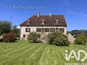 Photo 1 - Maison à LA CELLE-EN-MORVAN