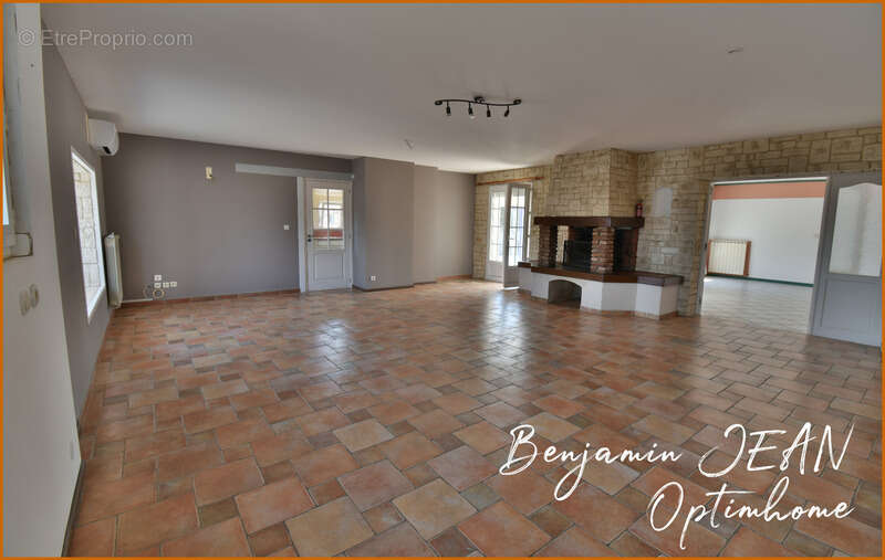 Maison à SERIGNAN