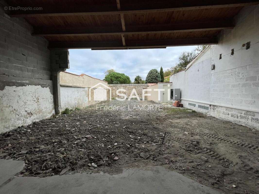 Photo 2 - Terrain à LA ROCHELLE