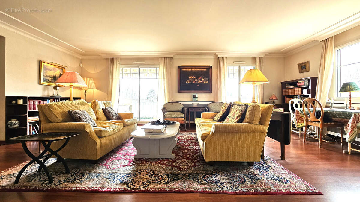 Appartement à DIVONNE-LES-BAINS