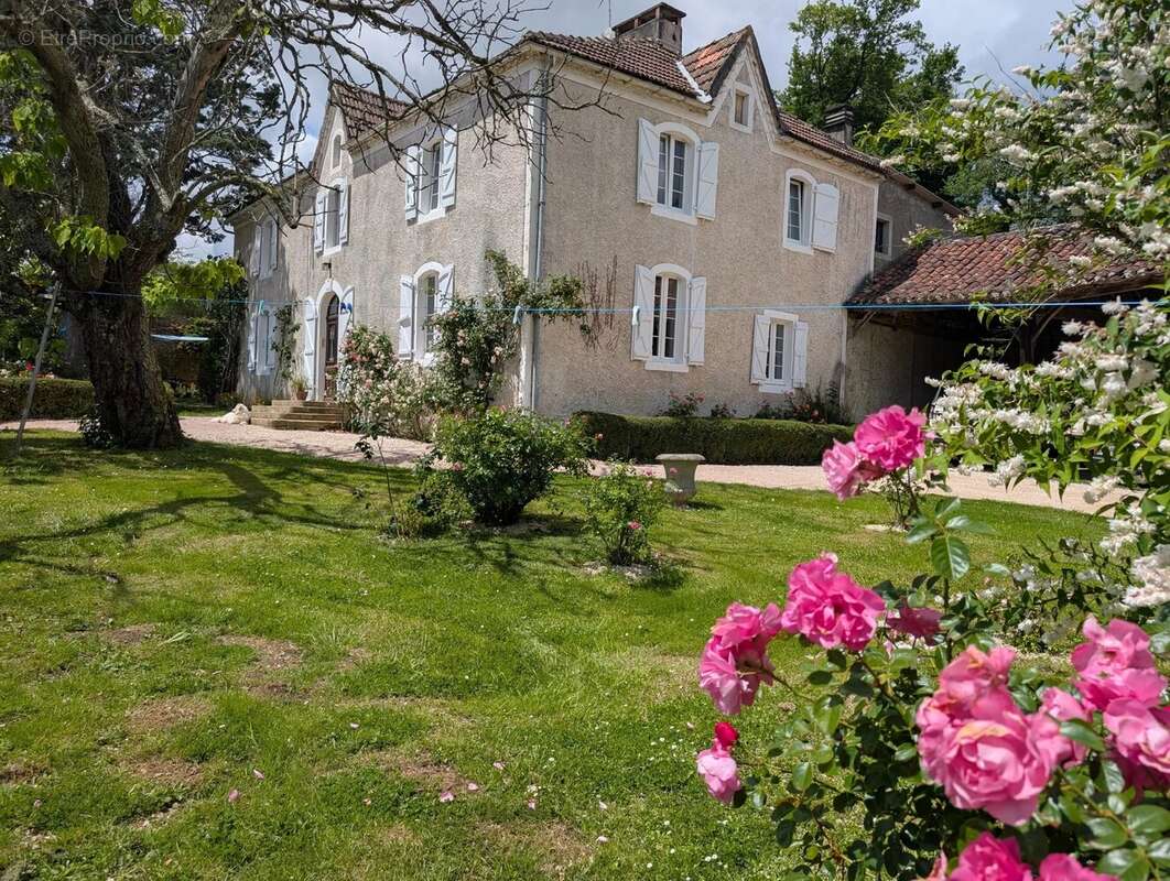 Maison à MADIRAN