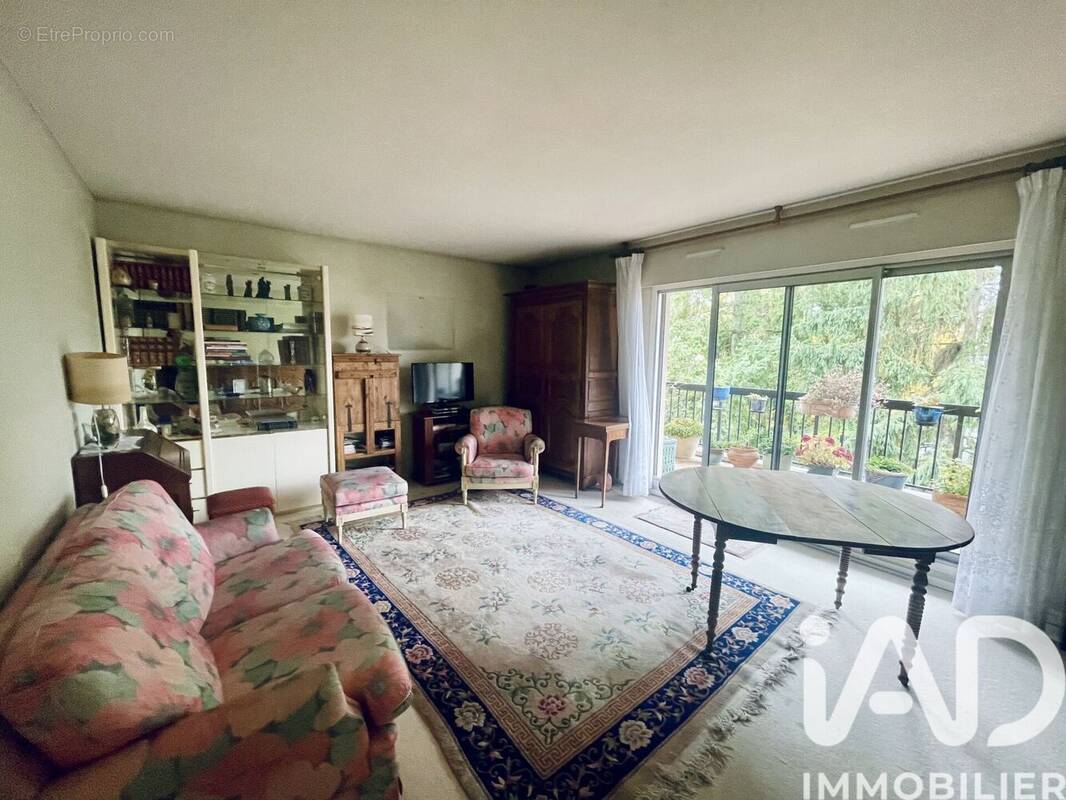 Photo 1 - Appartement à BOURG-LA-REINE
