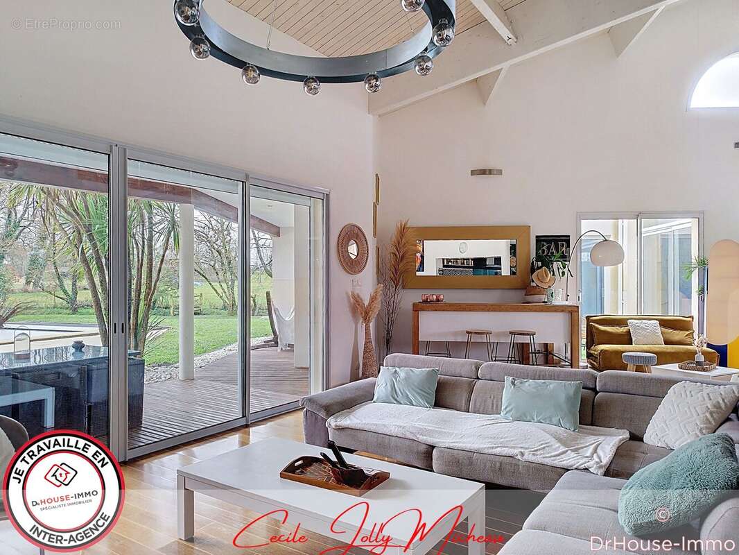 Maison à CARTELEGUE