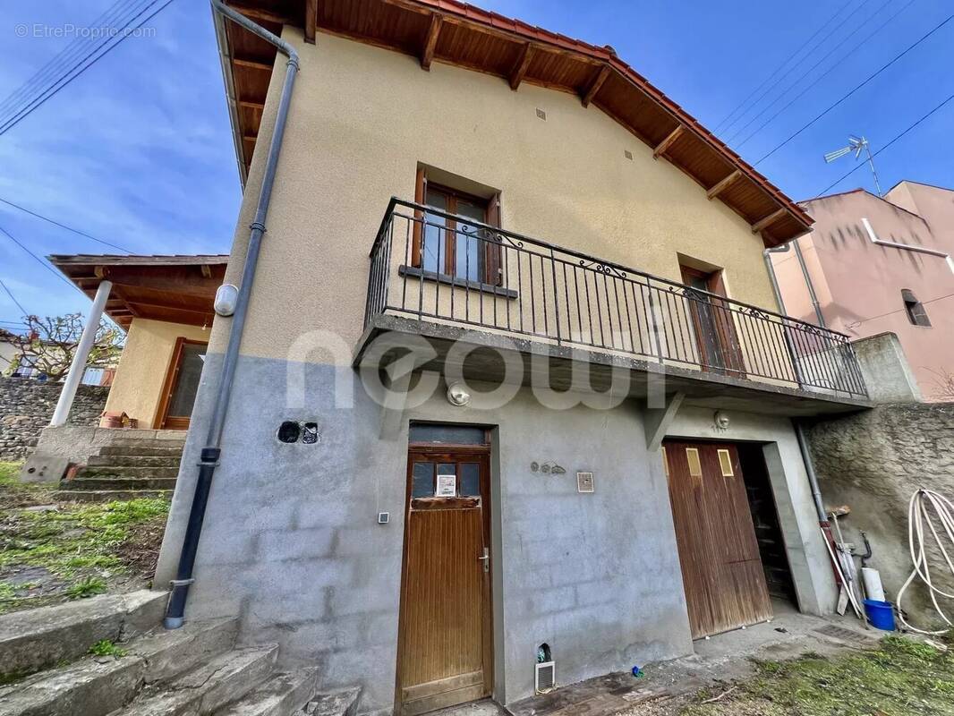 Maison à CHATEAUGAY