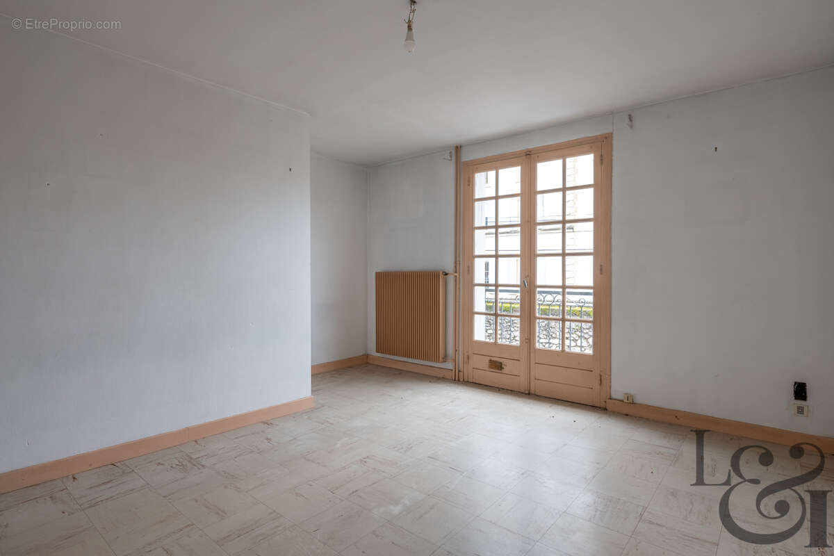 Maison à SAINTE-LIVRADE-SUR-LOT