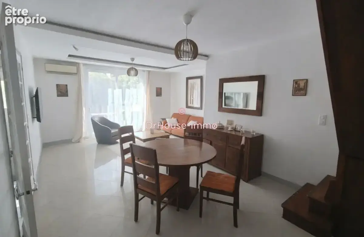 Maison 6 pièces 159 m² à vendre à Montfermeil (93370) - photo 4