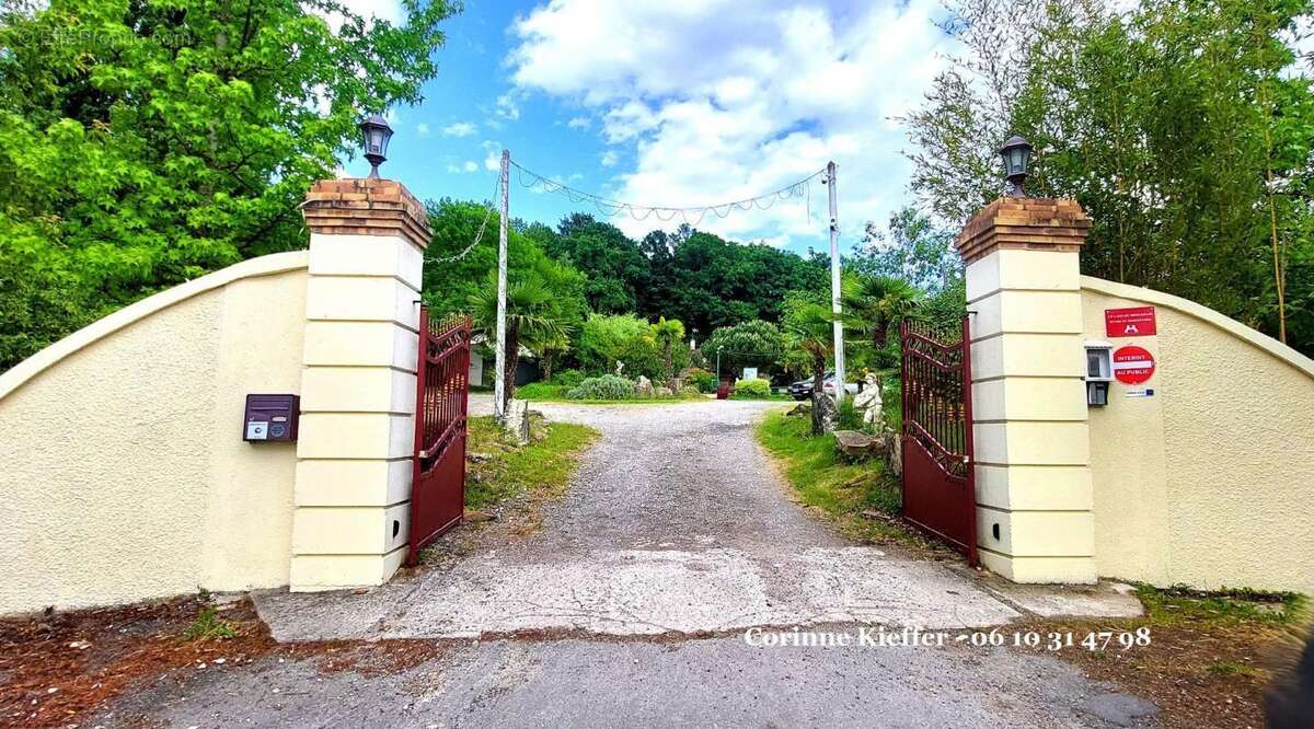 Maison à BETHEMONT-LA-FORET