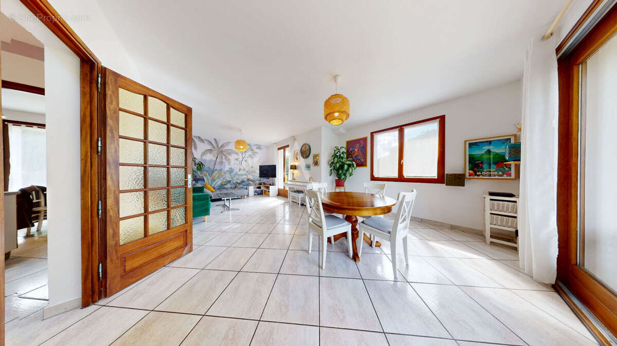 Maison Meythet 6 pièce(s) 140 m2 - photo 2