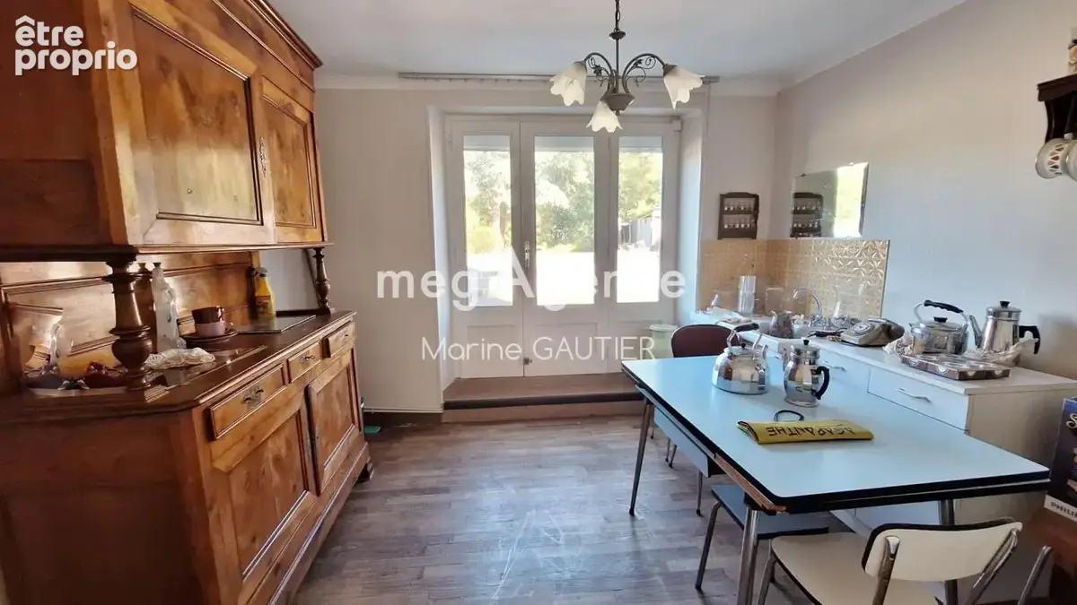 Maison - 8 pièces - 5 chambres - 35350 (Saint-Méloir-des-Ondes) - photo 4