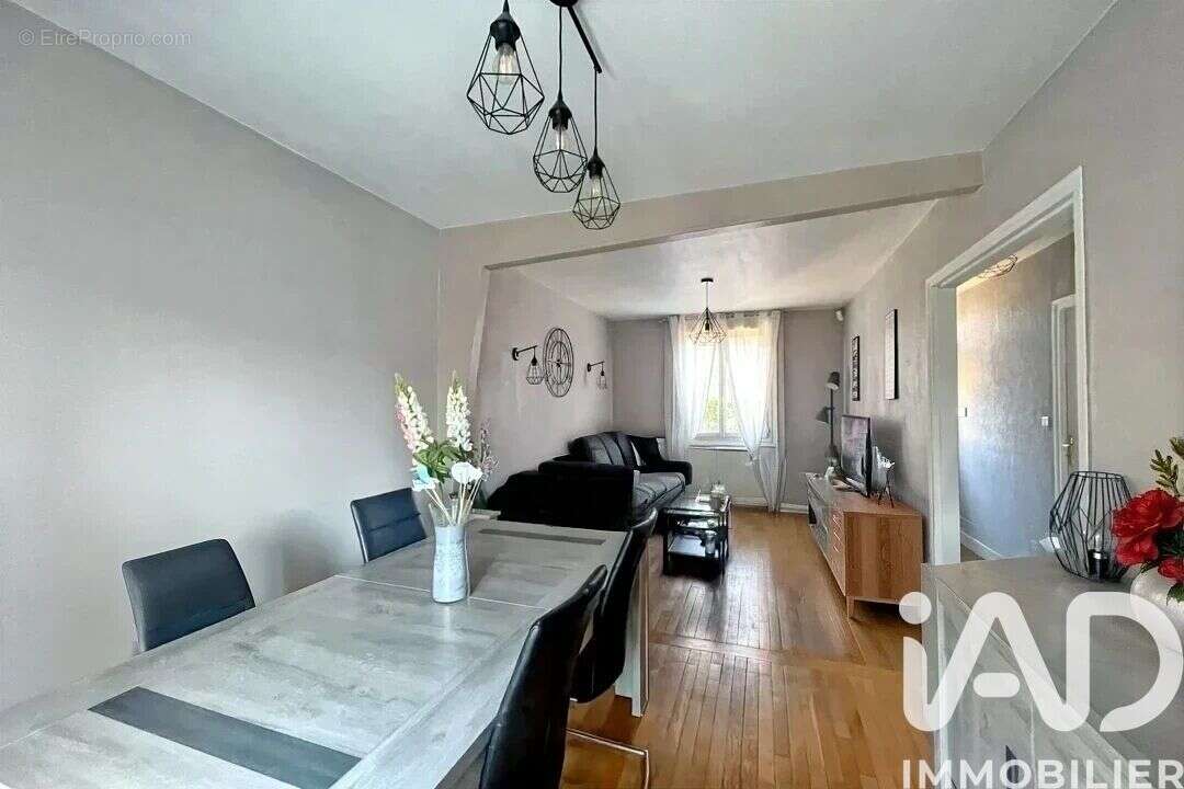 Photo 6 - Maison à VILLENEUVE-LE-ROI