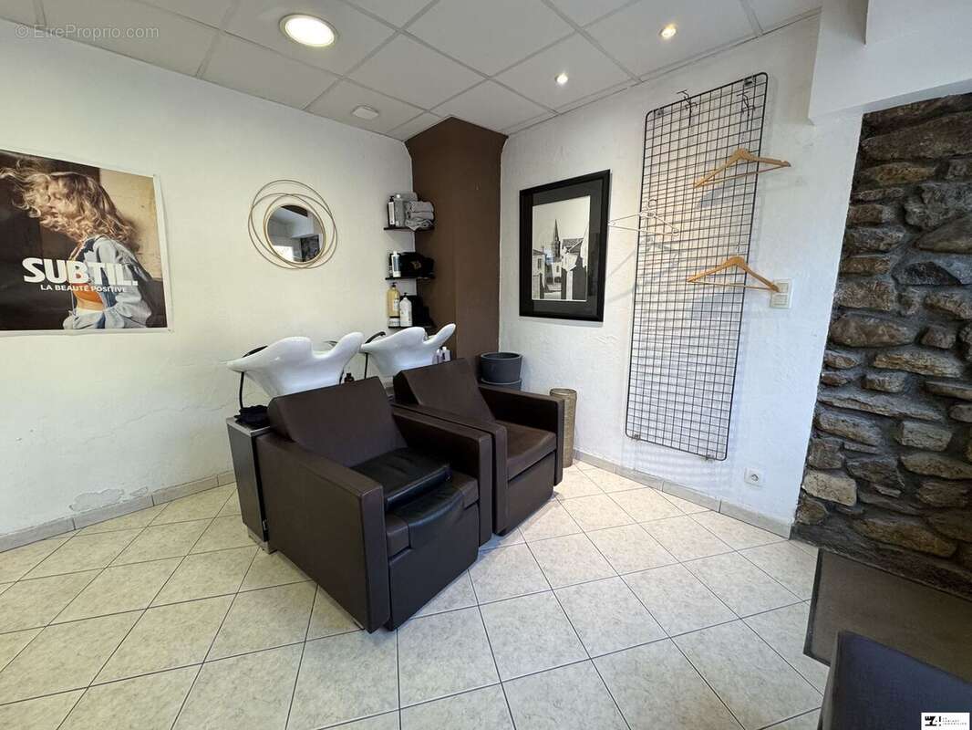 Commerce à MARTRES-TOLOSANE