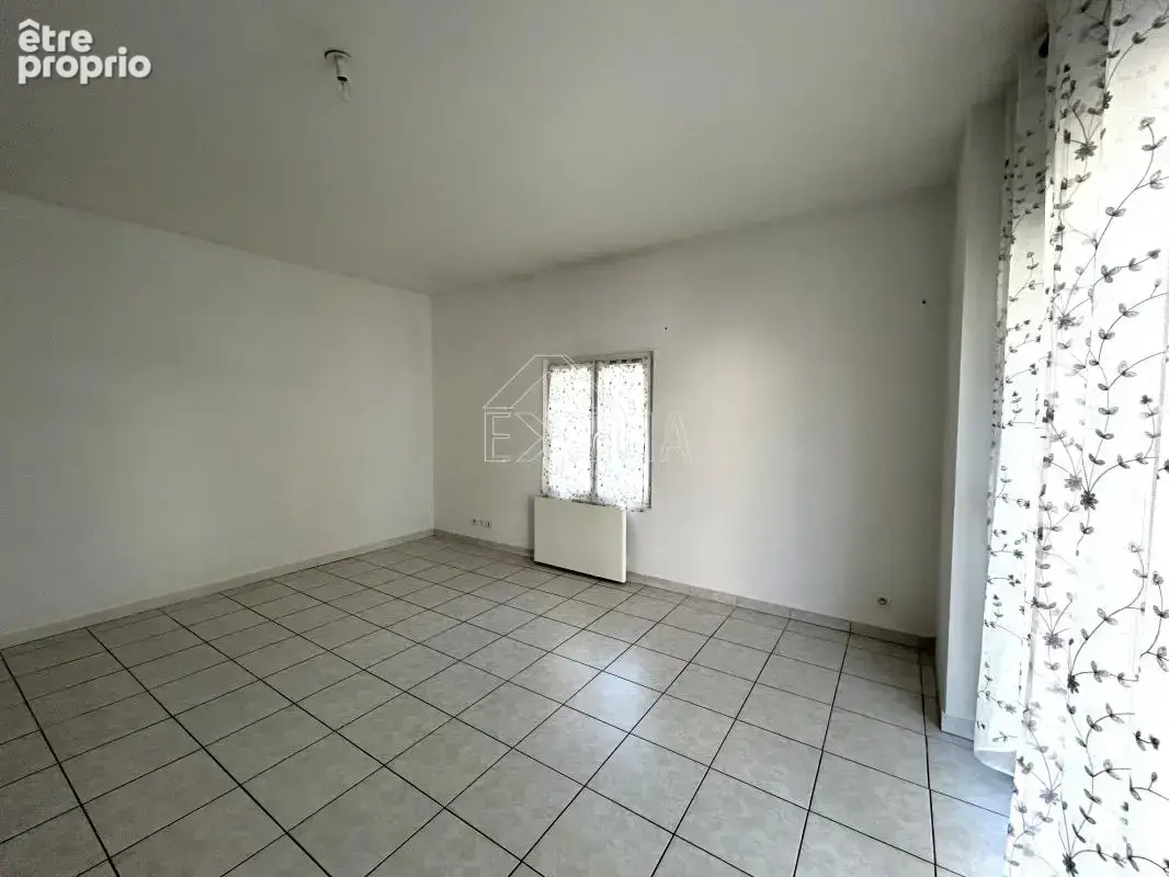 Appartement T3 de 64 m²  à Bonnières-sur-Seine, proche gare - photo 4