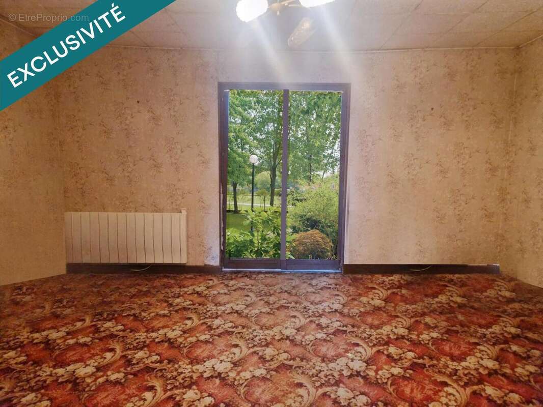 Photo 2 - Maison à TARGET