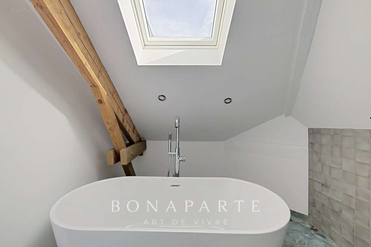 ANTONY centre – Maison récente de 230 m² avec ascenseur, piscine 8x4 et dépendances sur terrain de 1 150 m² - photo 22