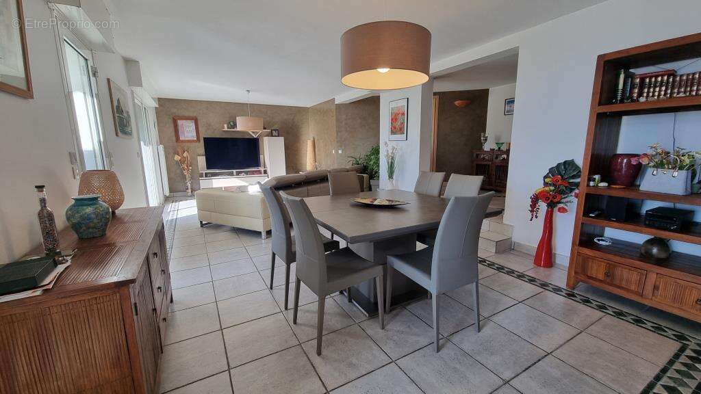 Maison à SAINT-ISMIER