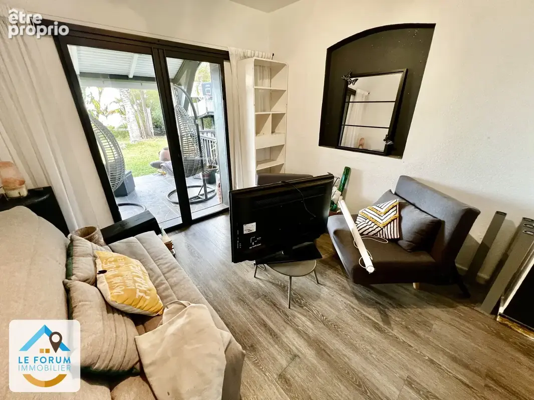 Tampon 97430 - villa f6 avec piscine - fonctionnelle - varangue - vue degagee littoral - photo 13