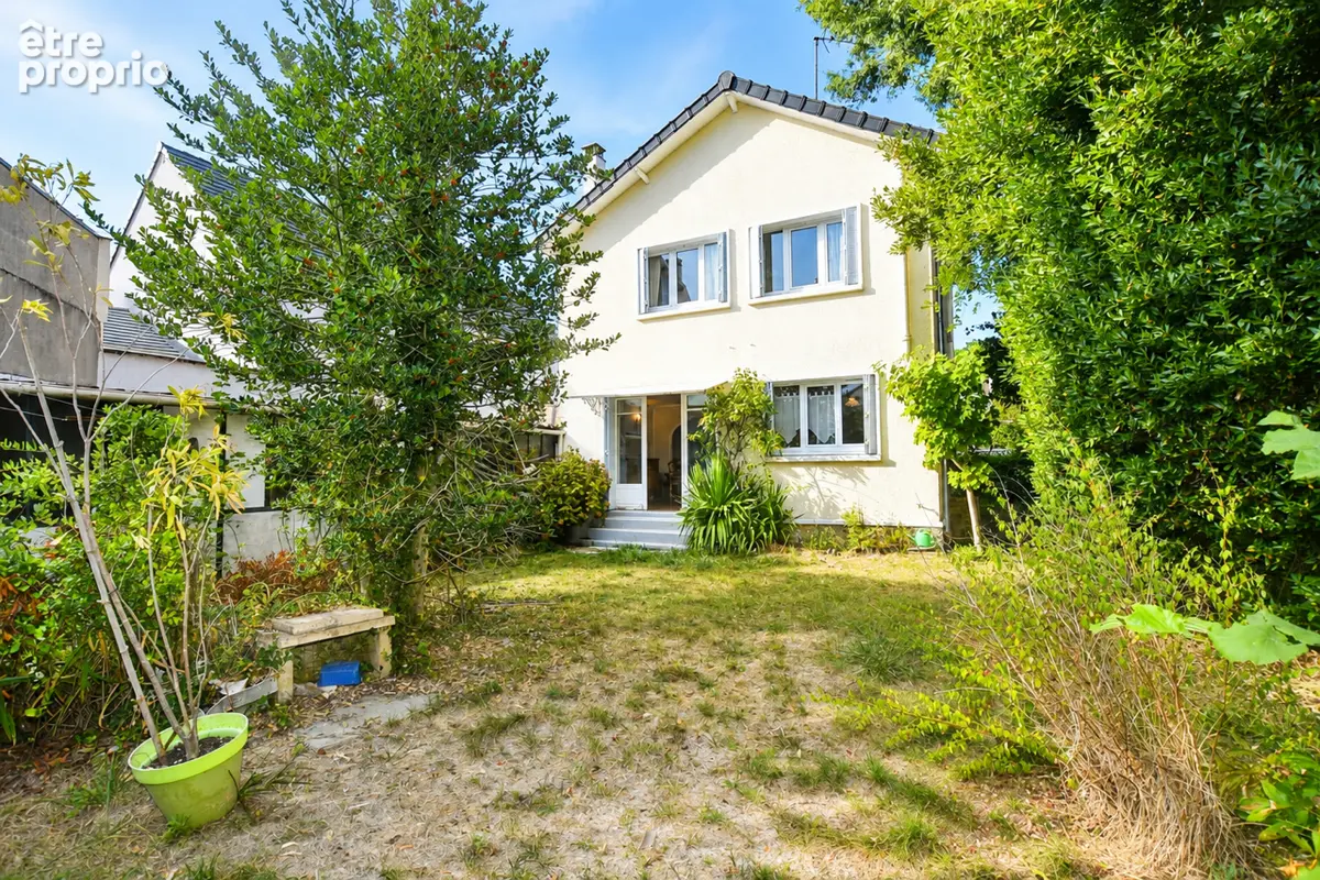 Maison Fontenay Le Fleury 5 pièces 78,39 m2 - 352 m² de terrain - photo 2