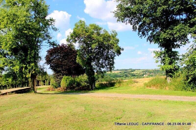 Maison à VILLEDIEU-LES-POELES