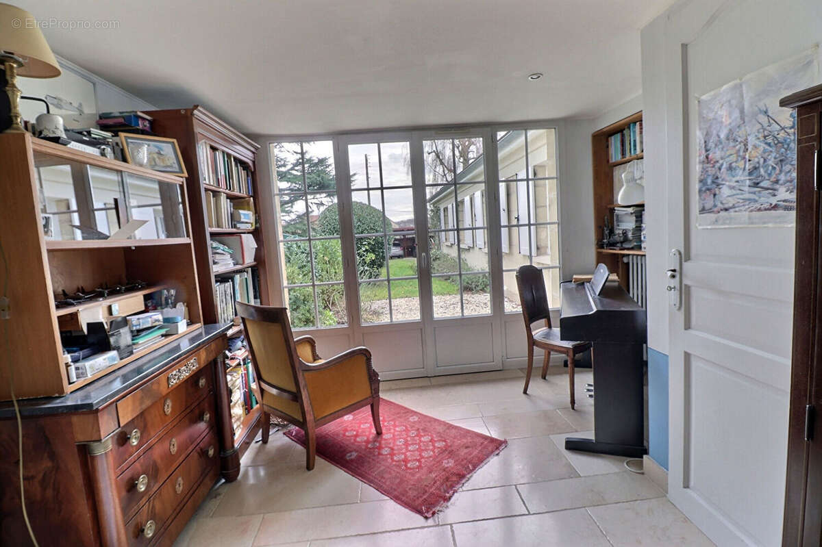 Maison à L'ETANG-LA-VILLE