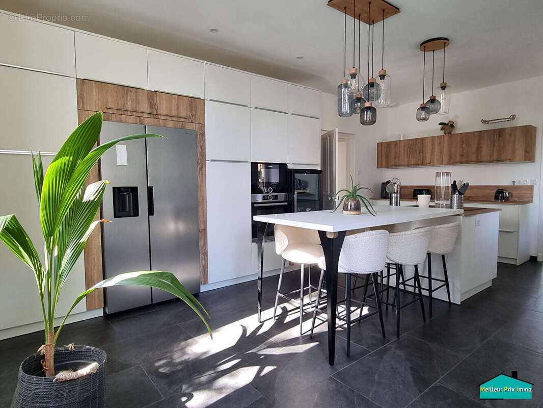 La Marne - Maison bourgeoise de caractère en excellent état - COUP DE COEUR - photo 5
