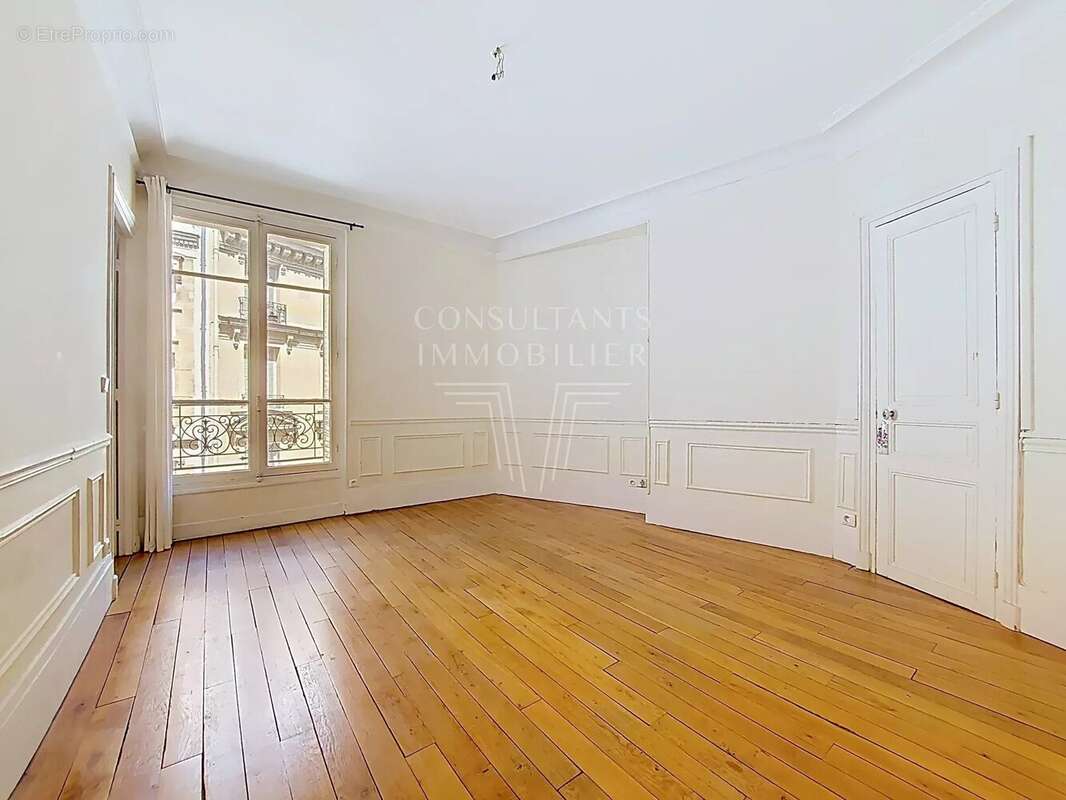 Vavin/raspail. bel haussmannien 3e etage - photo 3
