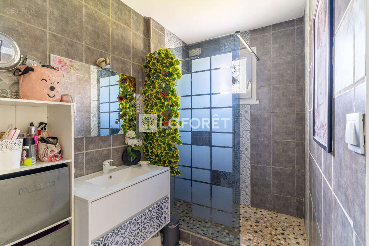 Maison Juziers 6 pièce(s) 85 m2 - photo 9