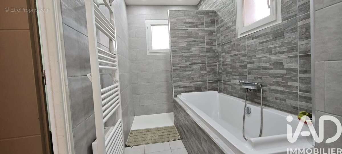 Photo 5 - Maison à PIA