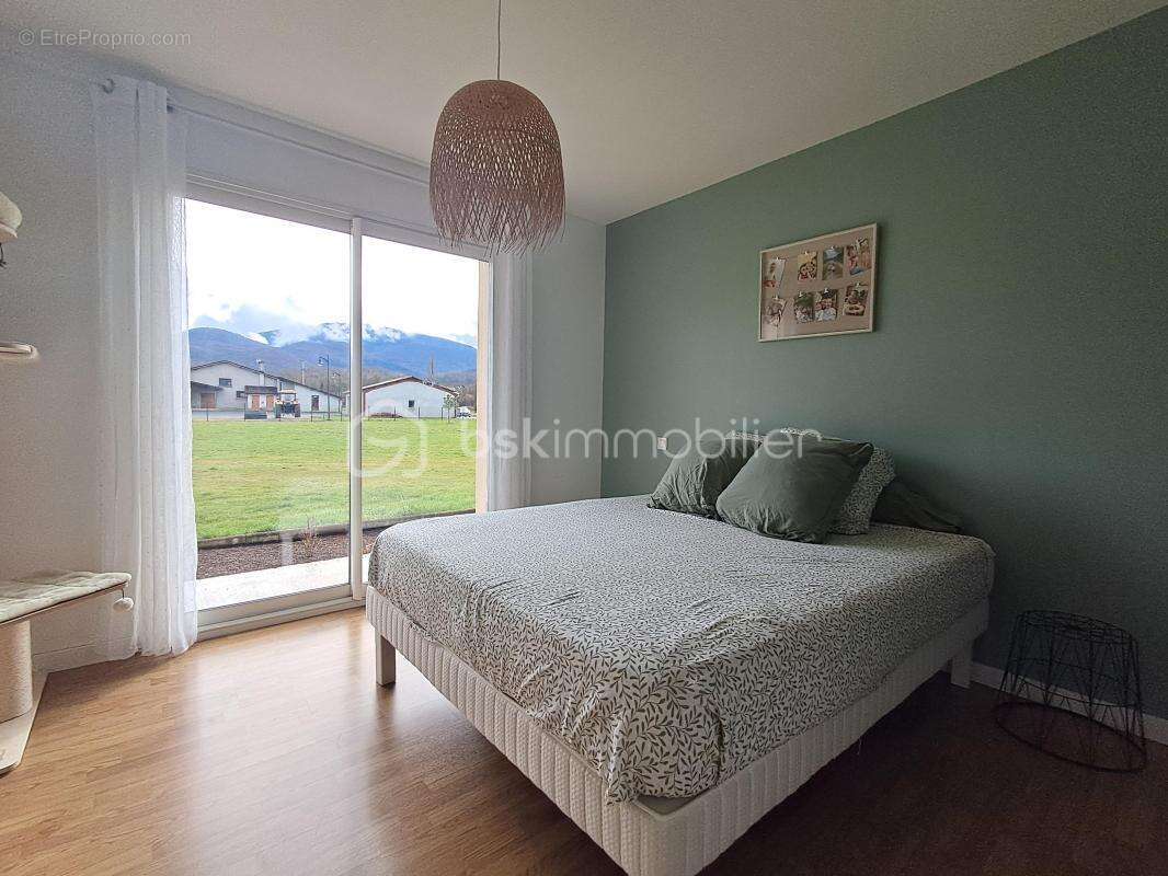 Maison à TIBIRAN-JAUNAC