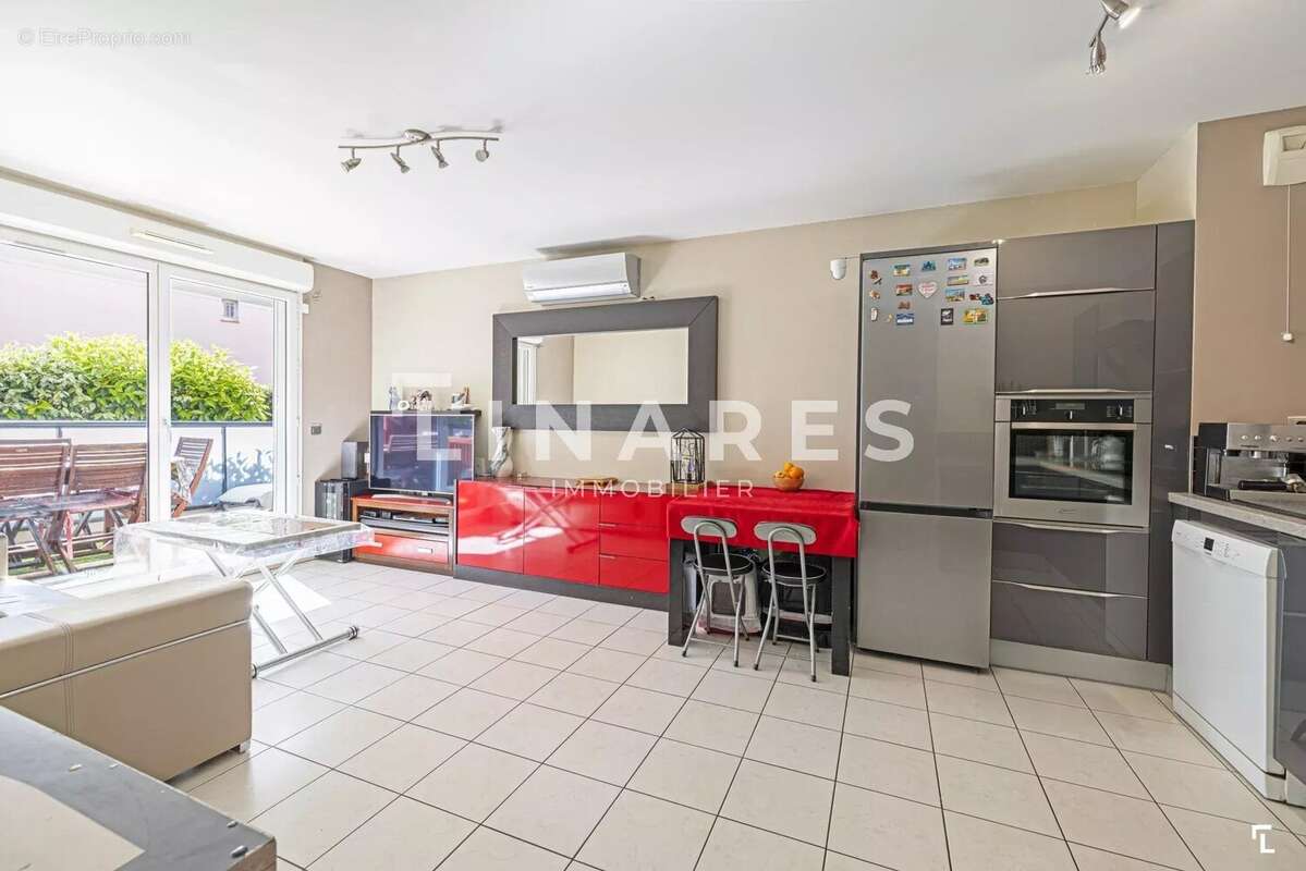 Appartement à MARSEILLE-11E