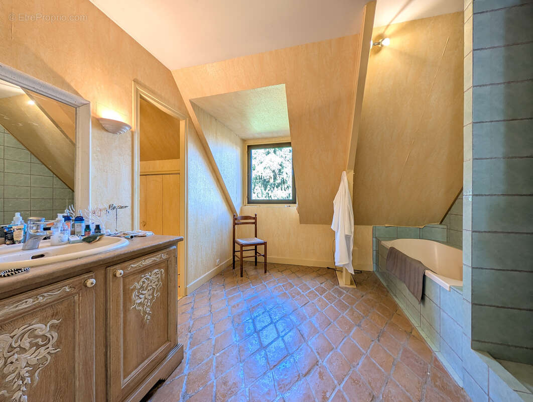 Maison à GROSROUVRE