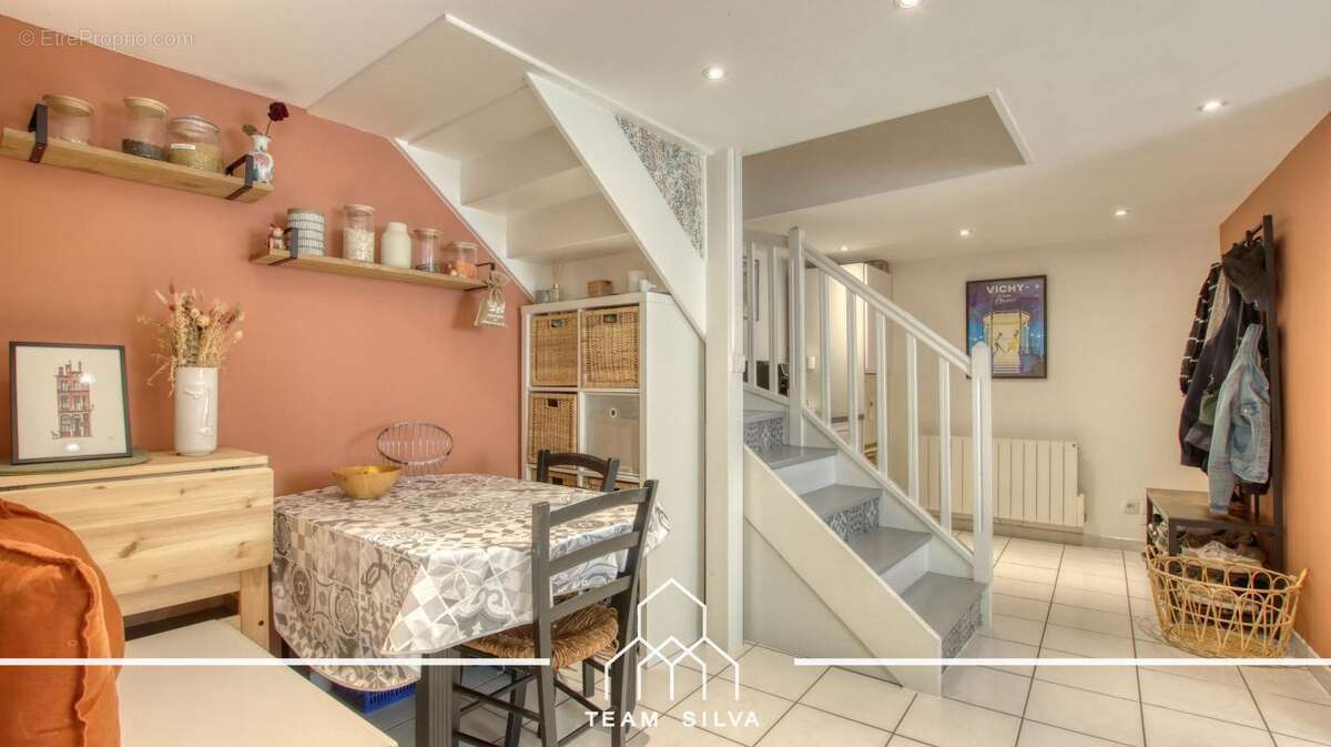 Appartement à SAINT-SYMPHORIEN-D&#039;OZON