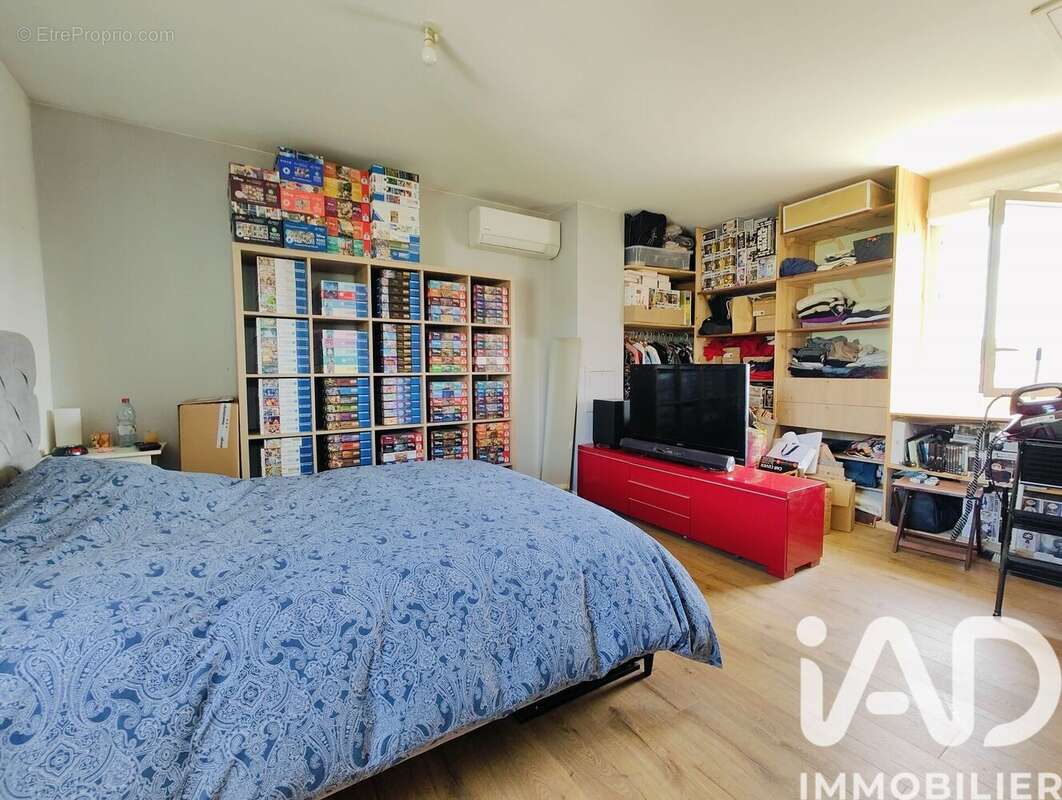 Photo 8 - Maison à GENNEVILLIERS