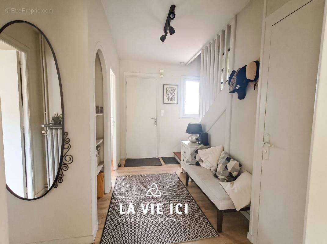 Maison 4 chambres au calme - photo 2