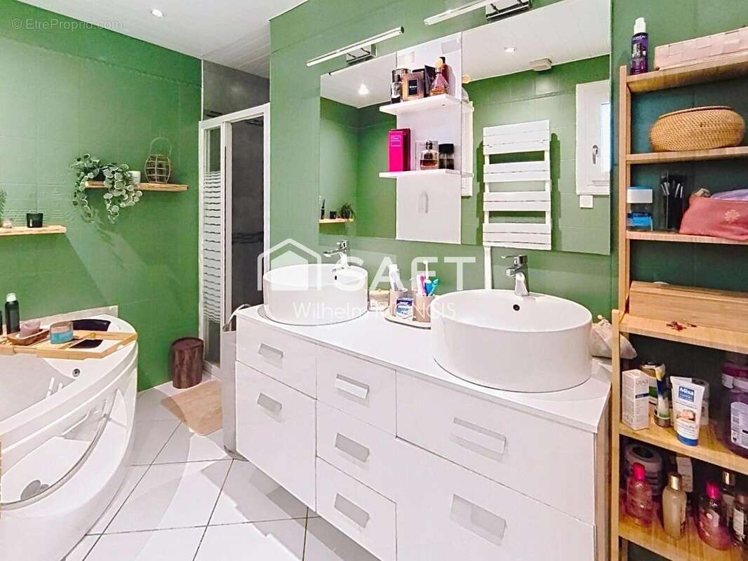 Maison 156 m² à Fosses  - photo 5