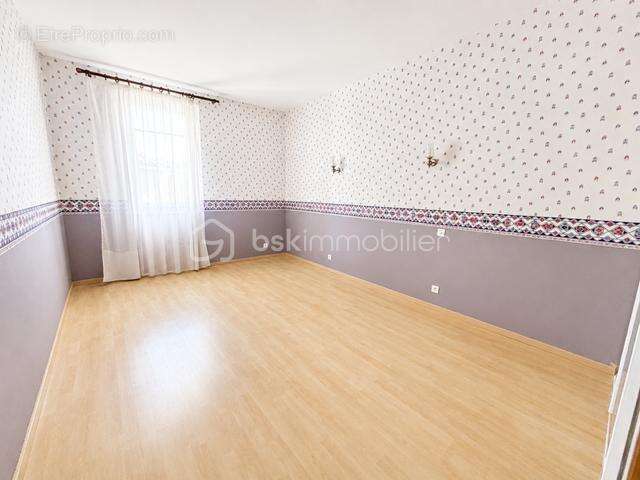 Maison de village - garage - hangars - cave - jardin - piscine - photo 21