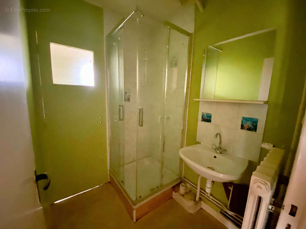 Appartement à NEUNKIRCHEN-LES-BOUZONVILLE