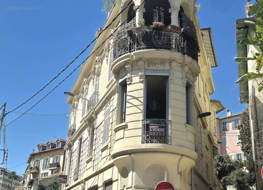 Appartement à CANNES