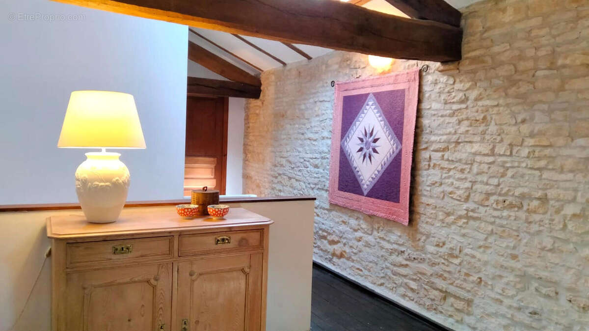 PALIER - Maison à MESSE