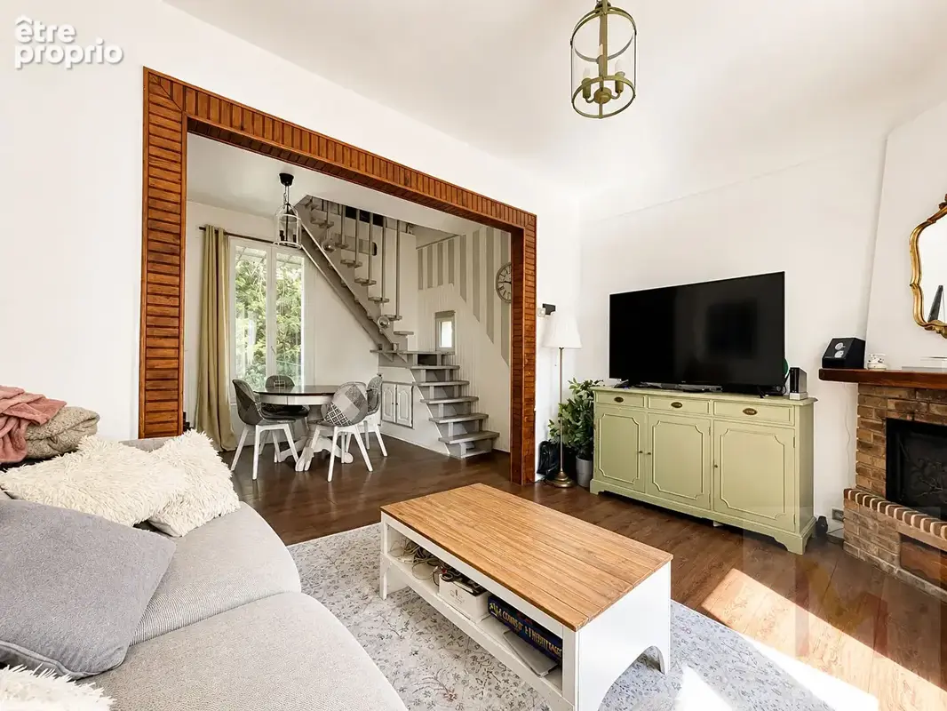 Maison pleine de charme en meulière, au calme et proche RER E - photo 6