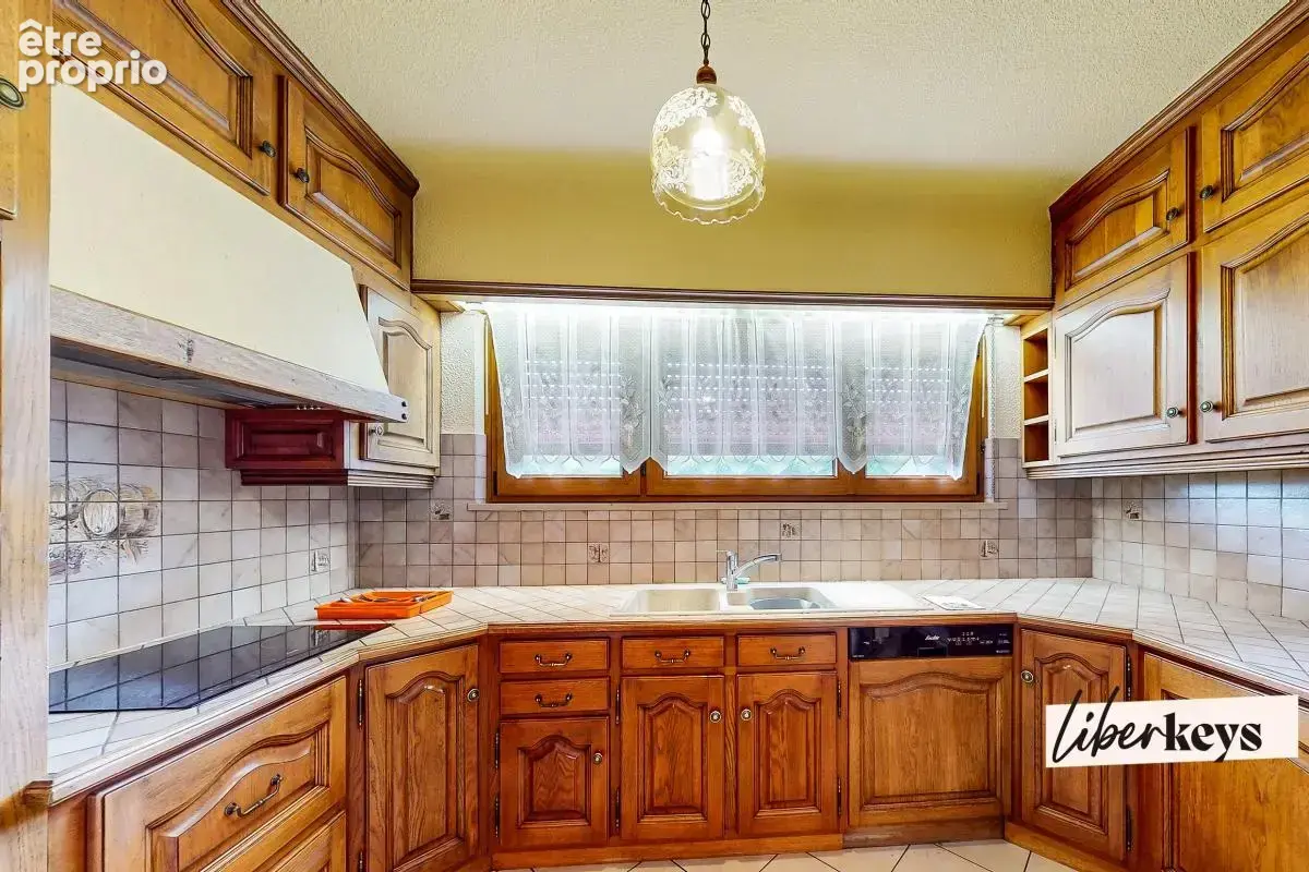 En exclusivité: Maison 4 chambres, jardin et prête à vivre ! - photo 8