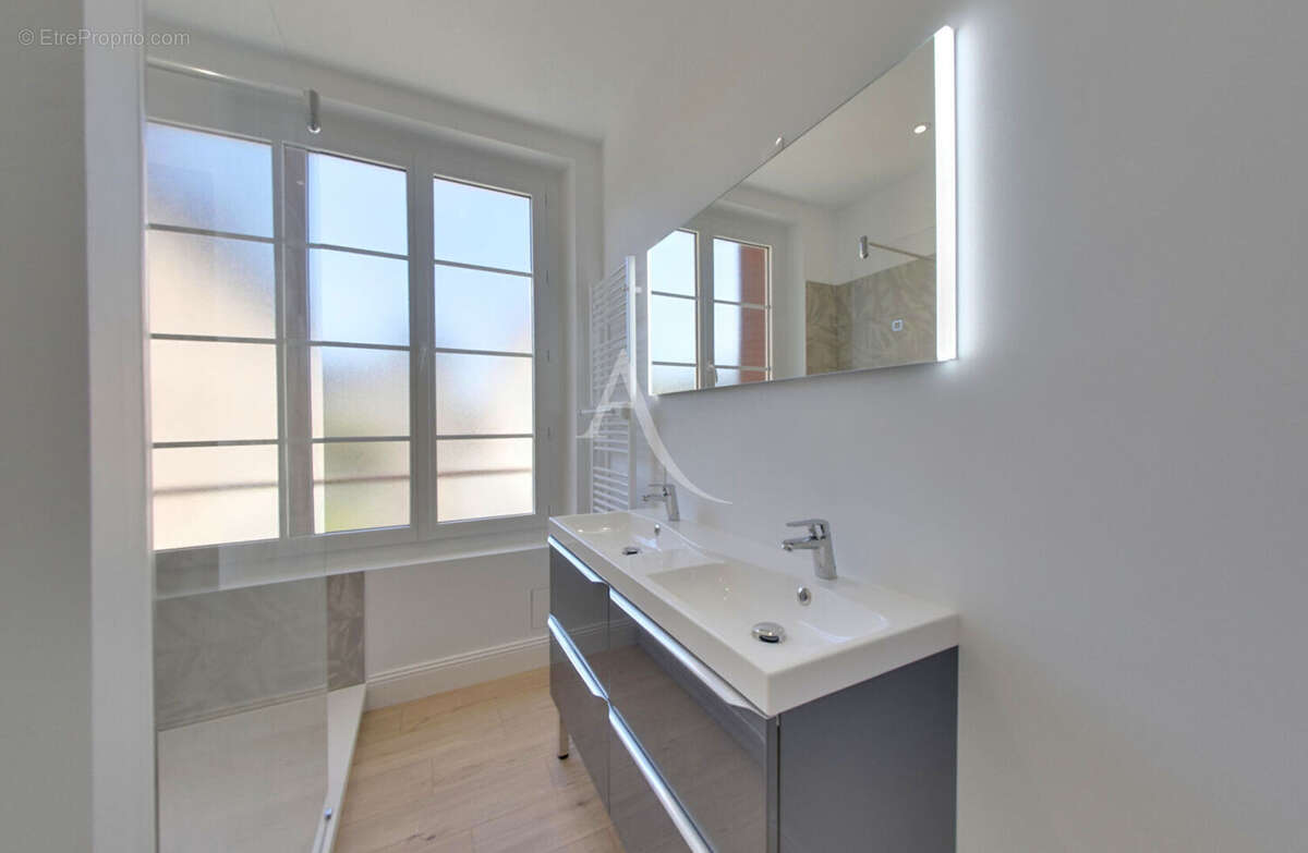 Appartement à AUXERRE