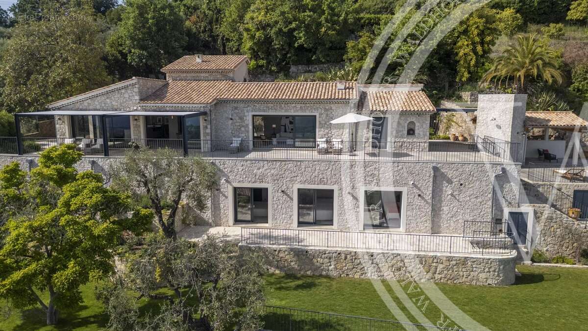 Maison en pierre élégante avec vue Mer et les montagnes - photo 51