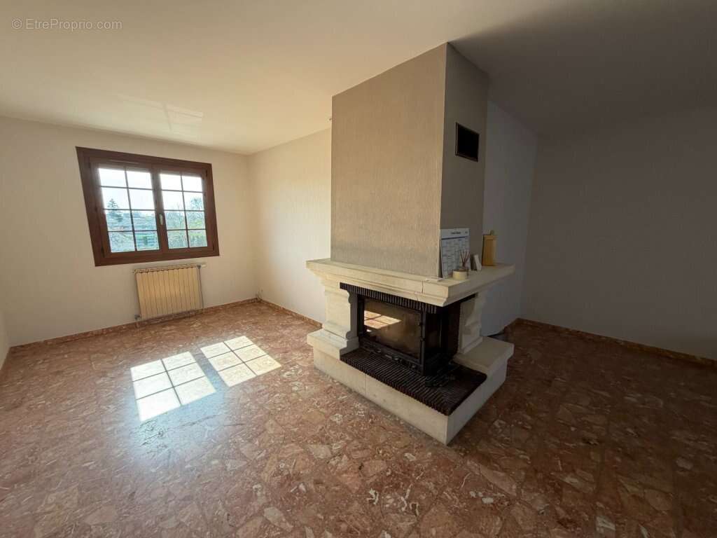 Maison à LE BREUIL